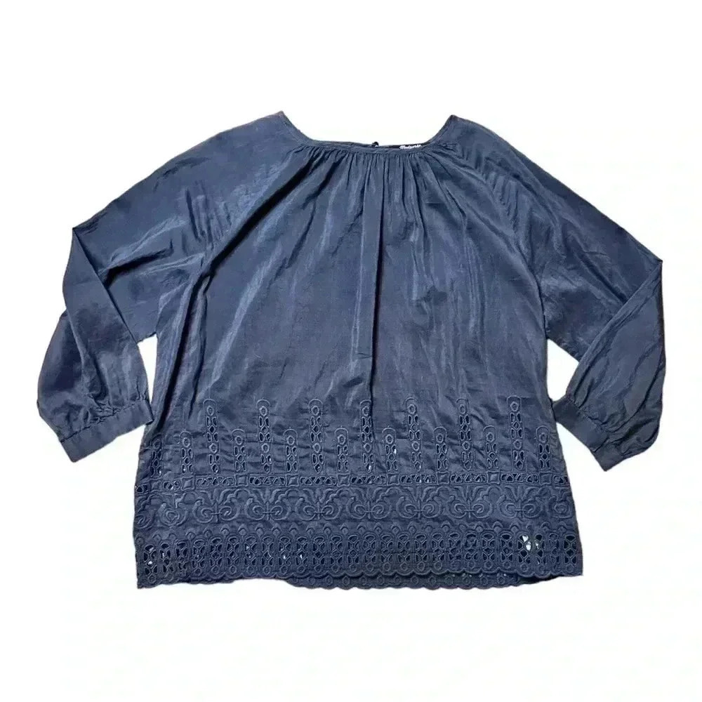 Madewell | Eyelet-Edge Shirred Silk Blouse Navy Size Small